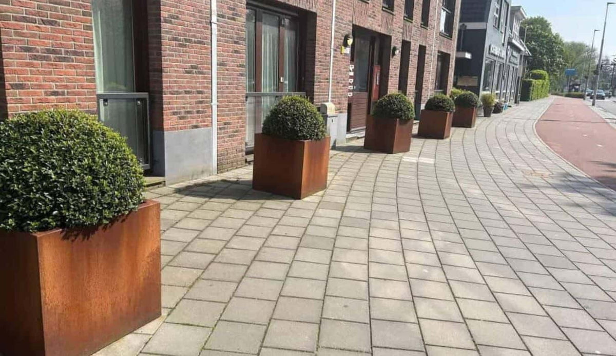 Cortenstaal op maat hero, robuuste en op maat gemaakte cortenstaal producten.