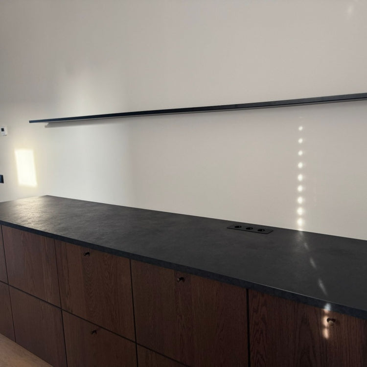 Metalen wandplank op maat - 11