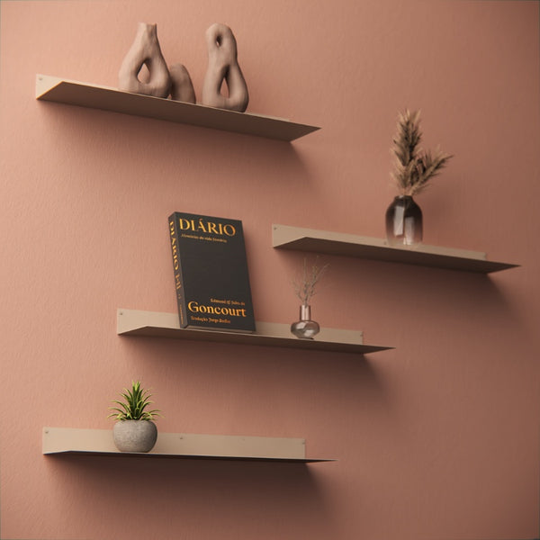 Wandplank van 70 cm als compacte en stijlvolle opbergplank